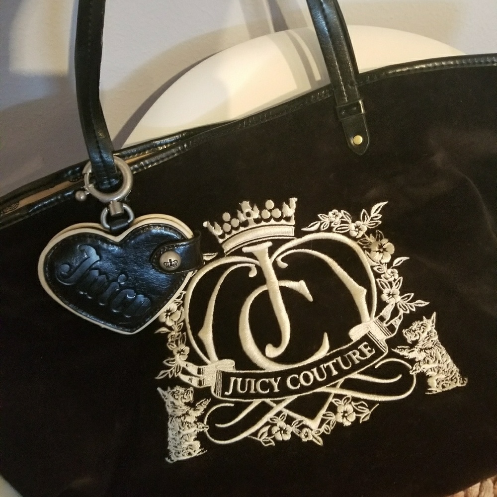 *AUTHENTIC* Juicy Couture Velour tote